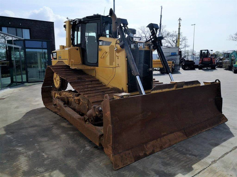 Caterpillar D6T LGP - جرافة: صورة 4 Caterpillar D6T LGP - جرافة: صورة 4