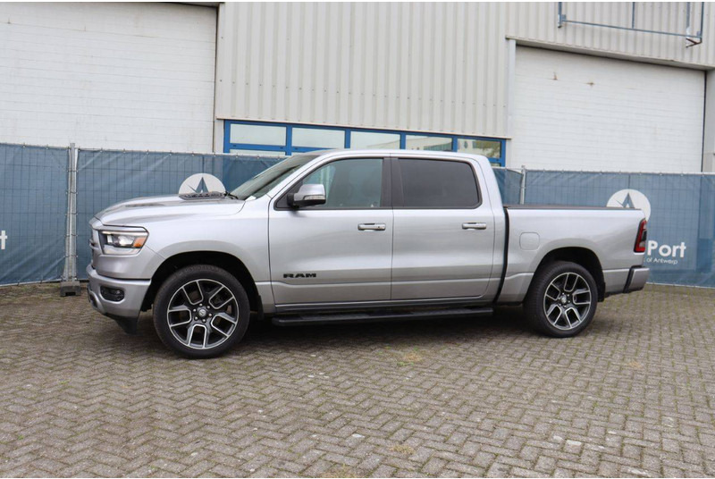 Dodge Ram 1500 1500 Sport 4x4 - سيارة: صورة 1 Dodge Ram 1500 1500 Sport 4x4 - سيارة: صورة 1