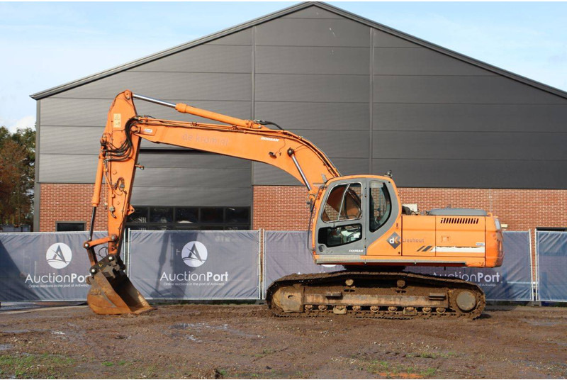Doosan DX225LC - حفار زحاف: صورة 2 Doosan DX225LC - حفار زحاف: صورة 2