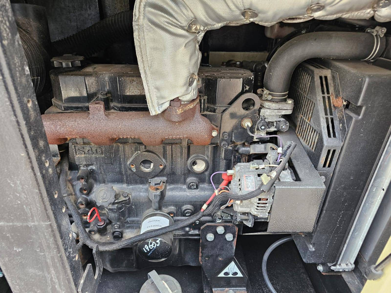 مجموعة المولدات Doosan G20: صورة 8 مجموعة المولدات Doosan G20: صورة 8