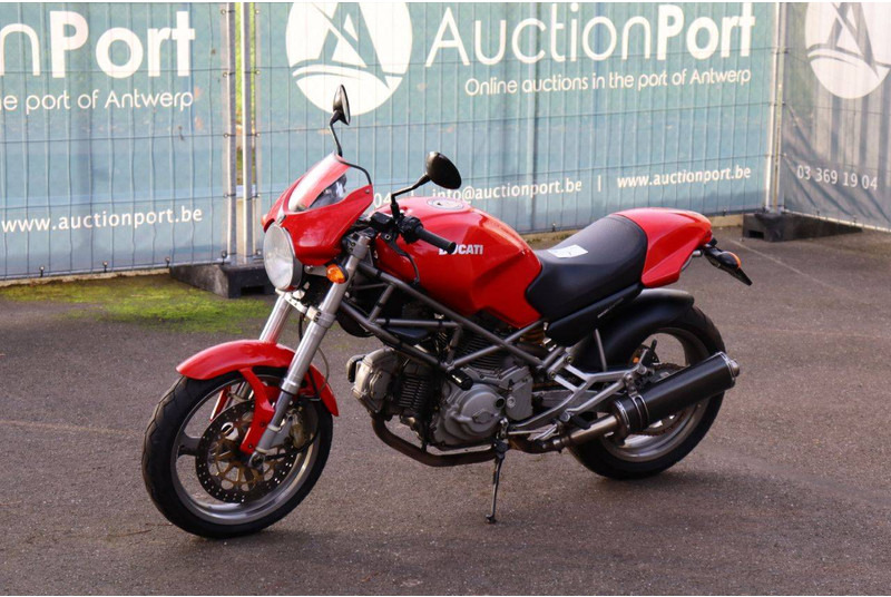دراجة نارية Ducati Monster 600: صورة 9 دراجة نارية Ducati Monster 600: صورة 9
