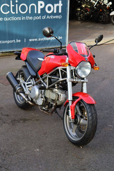 دراجة نارية Ducati Monster 600: صورة 7 دراجة نارية Ducati Monster 600: صورة 7
