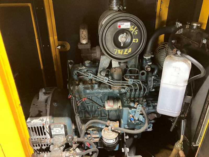 مجموعة المولدات Europower EPS303TDE: صورة 7 مجموعة المولدات Europower EPS303TDE: صورة 7