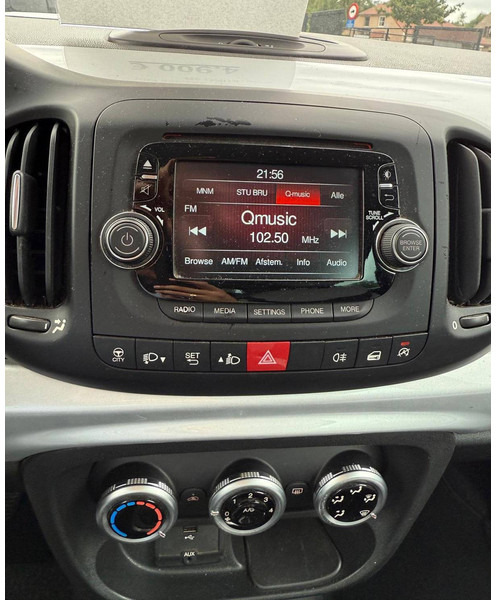 سيدان Fiat 500L (I) Living _ 1.6 MultiJet 16v: صورة 8