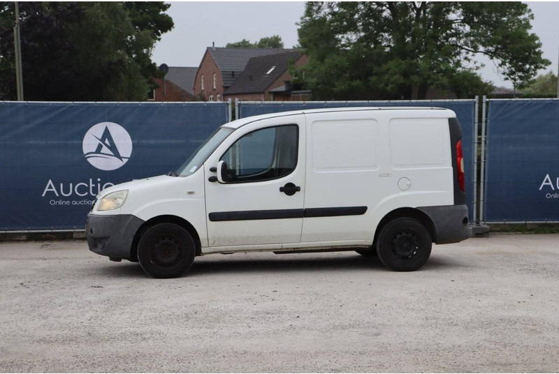 Fiat Doblò - فان: صورة 1 Fiat Doblò - فان: صورة 1
