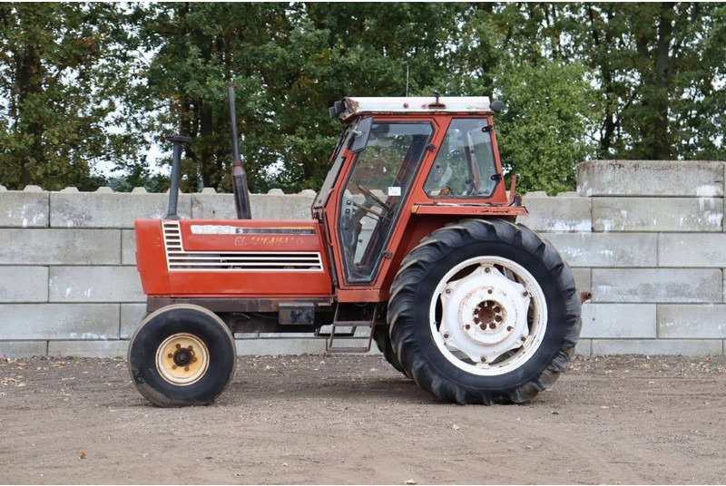 Fiatagri 110-90S - جرار: صورة 1 Fiatagri 110-90S - جرار: صورة 1