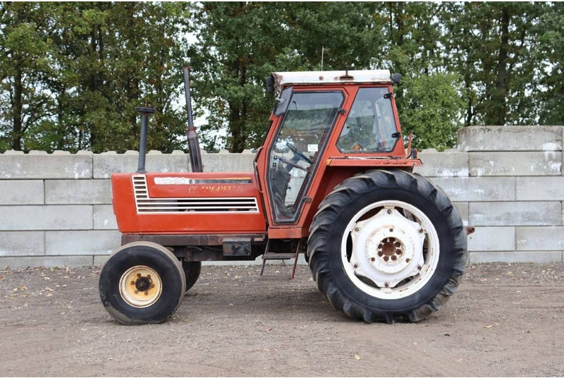 Fiatagri 110-90S - جرار: صورة 2 Fiatagri 110-90S - جرار: صورة 2