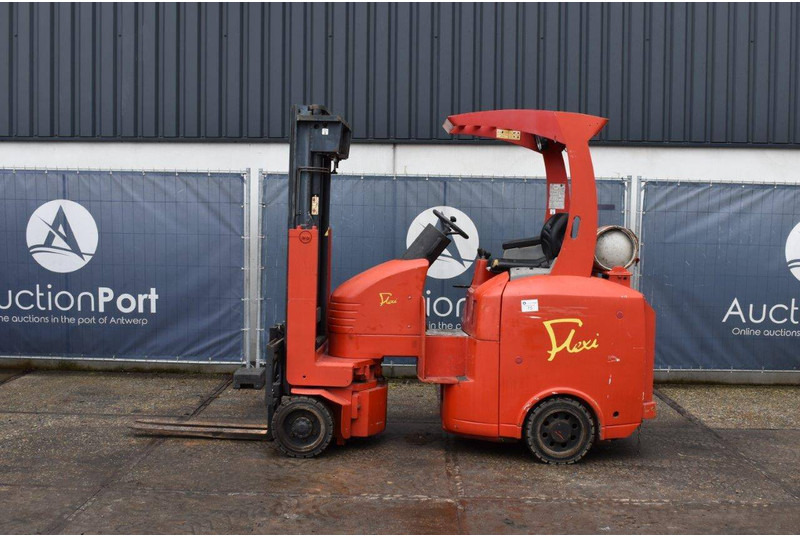 Flexi Flexi Gas - رافعة شوكية تعمل بالغاز: صورة 2 Flexi Flexi Gas - رافعة شوكية تعمل بالغاز: صورة 2