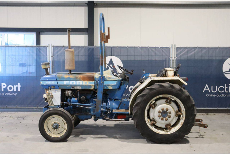 Ford 4110 - جرار: صورة 2 Ford 4110 - جرار: صورة 2