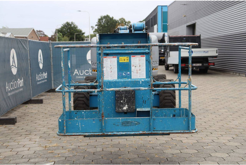 شاحنة ذراع مفصلي Genie Z-45/25J: صورة 8 شاحنة ذراع مفصلي Genie Z-45/25J: صورة 8