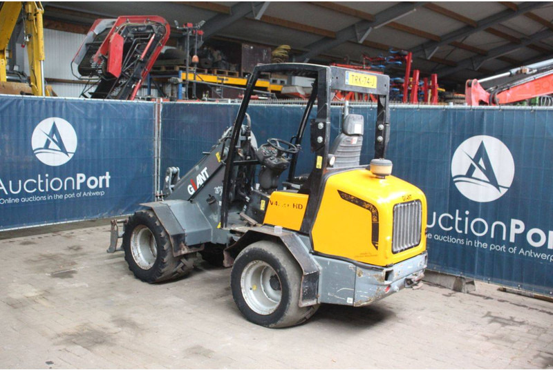 Giant V452T HD - اللودر بعجل: صورة 3 Giant V452T HD - اللودر بعجل: صورة 3