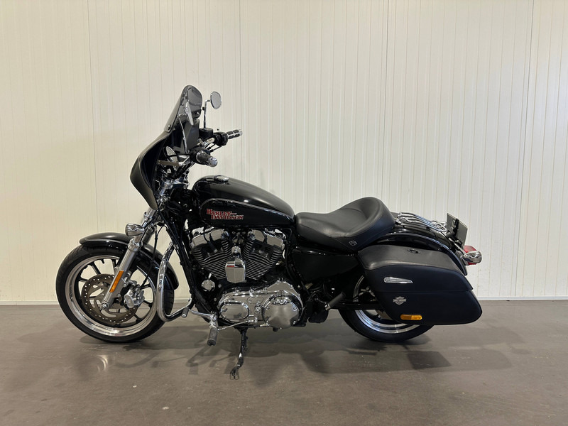 Harley-Davidson Chopper XL 1200T Superlow - دراجة نارية: صورة 2 Harley-Davidson Chopper XL 1200T Superlow - دراجة نارية: صورة 2