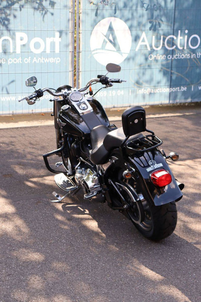Harley-Davidson Fat Boy - دراجة نارية: صورة 4 Harley-Davidson Fat Boy - دراجة نارية: صورة 4