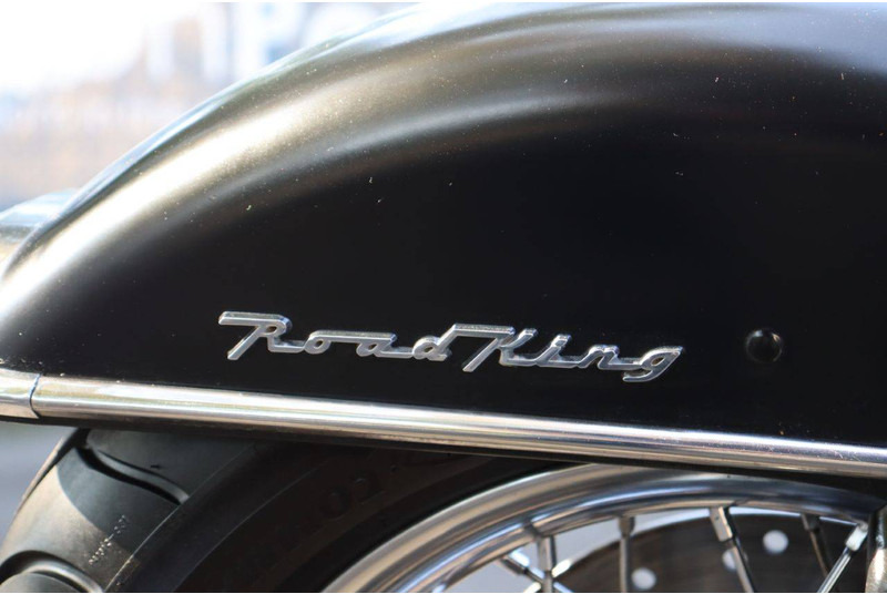 دراجة نارية Harley-Davidson Road King Classic Touring: صورة 13