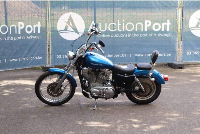 Harley-Davidson Sportster XL 883 Super Low - دراجة نارية: صورة 1 Harley-Davidson Sportster XL 883 Super Low - دراجة نارية: صورة 1