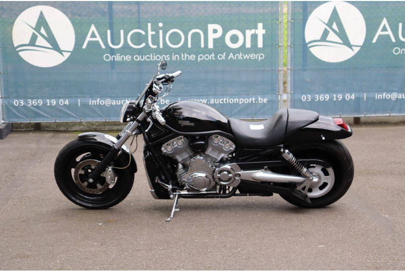 Harley-Davidson V-Rod VRSC - دراجة نارية: صورة 2 Harley-Davidson V-Rod VRSC - دراجة نارية: صورة 2