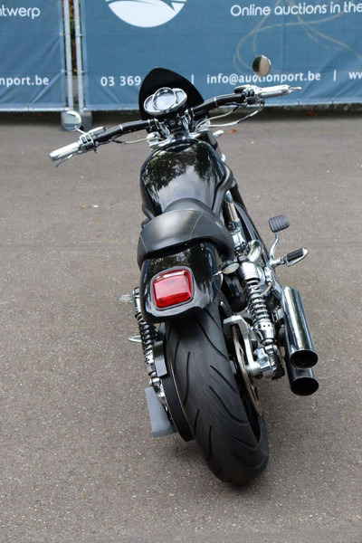 Harley-Davidson V-Rod VRSC - دراجة نارية: صورة 5 Harley-Davidson V-Rod VRSC - دراجة نارية: صورة 5
