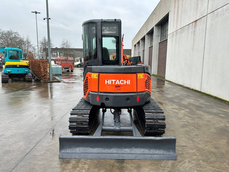 Hitachi ZX50U-2 - حفار زحاف: صورة 5 Hitachi ZX50U-2 - حفار زحاف: صورة 5