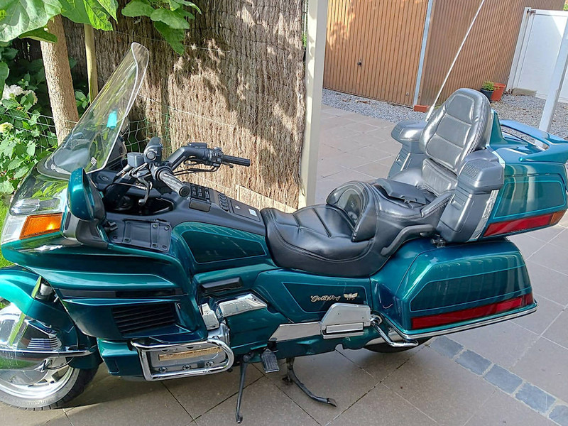 Honda 'Goldwing 20th anniversary (special edition) - دراجة نارية: صورة 1 Honda 'Goldwing 20th anniversary (special edition) - دراجة نارية: صورة 1