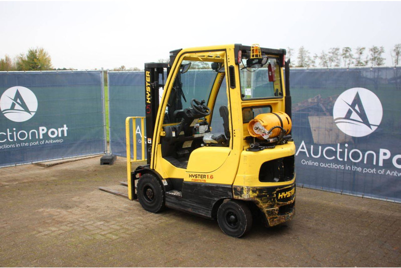 Hyster H1.6FT - رافعة شوكية تعمل بالغاز: صورة 3 Hyster H1.6FT - رافعة شوكية تعمل بالغاز: صورة 3