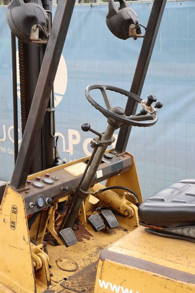 رافعة شوكية ديزل Hyster H2.50XL: صورة 20