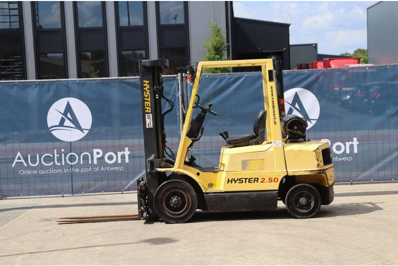 Hyster H2.50XM - رافعة شوكية تعمل بالغاز: صورة 2 Hyster H2.50XM - رافعة شوكية تعمل بالغاز: صورة 2