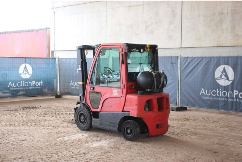 Hyster H2.5FT - رافعة شوكية تعمل بالغاز: صورة 3 Hyster H2.5FT - رافعة شوكية تعمل بالغاز: صورة 3