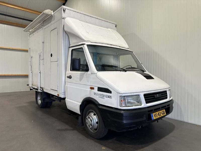 شاحنة نقل خيل Iveco 49-12/35: صورة 11 شاحنة نقل خيل Iveco 49-12/35: صورة 11