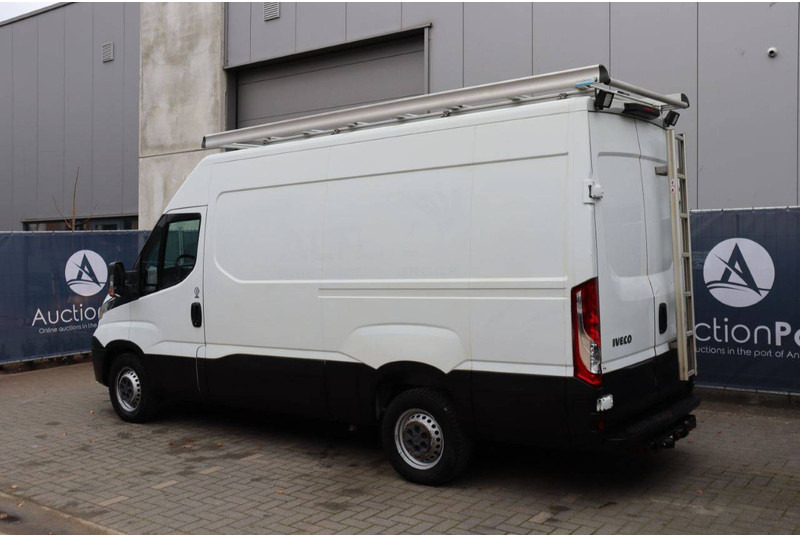 Iveco Daily 35S17 - فان: صورة 4 Iveco Daily 35S17 - فان: صورة 4