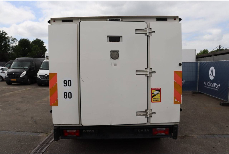 Iveco Daily - فان: صورة 5 Iveco Daily - فان: صورة 5