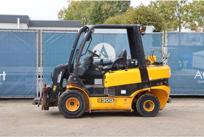 JCB 30G - رافعة تلسكوبية: صورة 1 JCB 30G - رافعة تلسكوبية: صورة 1