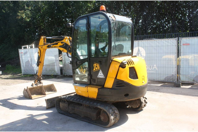 JCB 8026CTS - حفار زحاف: صورة 2 JCB 8026CTS - حفار زحاف: صورة 2
