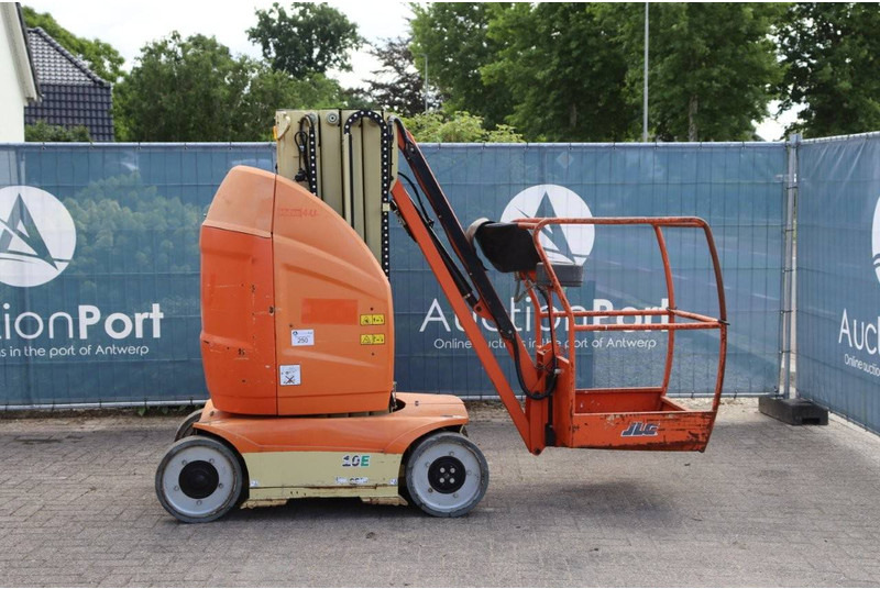 JLG Toucan 10E - معدات الوصول: صورة 2 JLG Toucan 10E - معدات الوصول: صورة 2