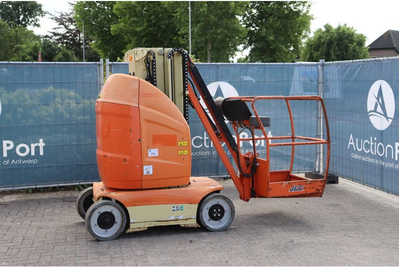 JLG Toucan 10E - معدات الوصول: صورة 1 JLG Toucan 10E - معدات الوصول: صورة 1