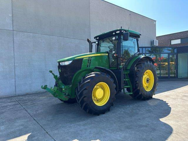 John Deere 7230R - جرار: صورة 1 John Deere 7230R - جرار: صورة 1
