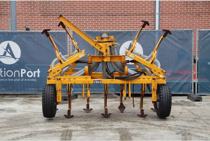 Joskin 4400/11SH - المحراث: صورة 2 Joskin 4400/11SH - المحراث: صورة 2