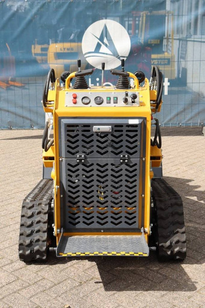 Kingkong XG380 - اللودر المجنزر: صورة 4 Kingkong XG380 - اللودر المجنزر: صورة 4
