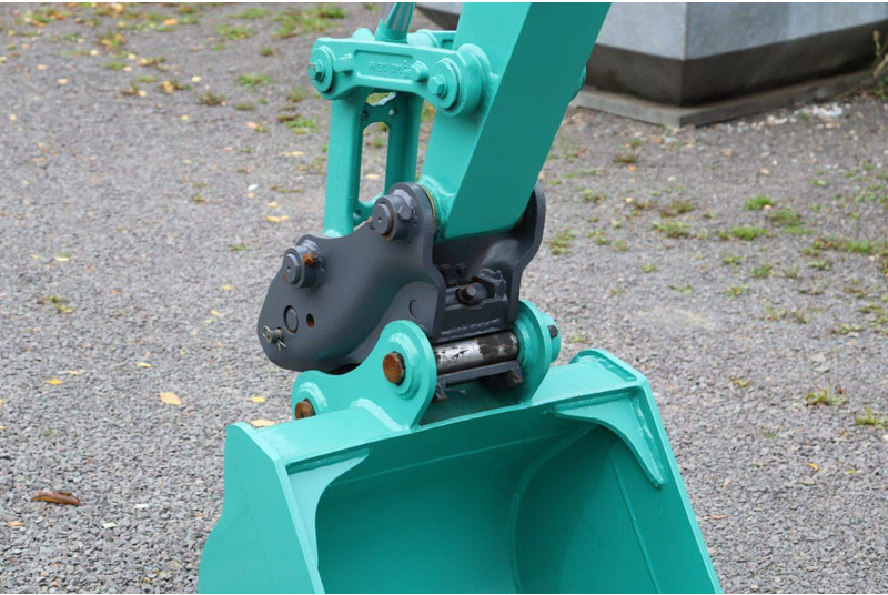 حفار زحاف Kobelco SK55SRX-6: صورة 16