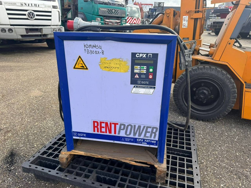 Komatsu FB30EX-8 - رافعة شوكية كهربائية: صورة 4 Komatsu FB30EX-8 - رافعة شوكية كهربائية: صورة 4