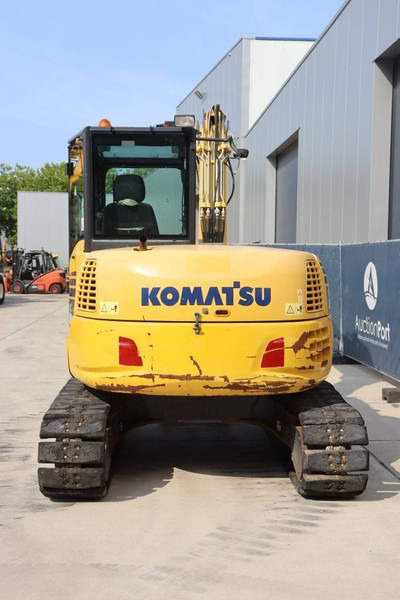 Komatsu PC 80MR - حفار زحاف: صورة 5 Komatsu PC 80MR - حفار زحاف: صورة 5