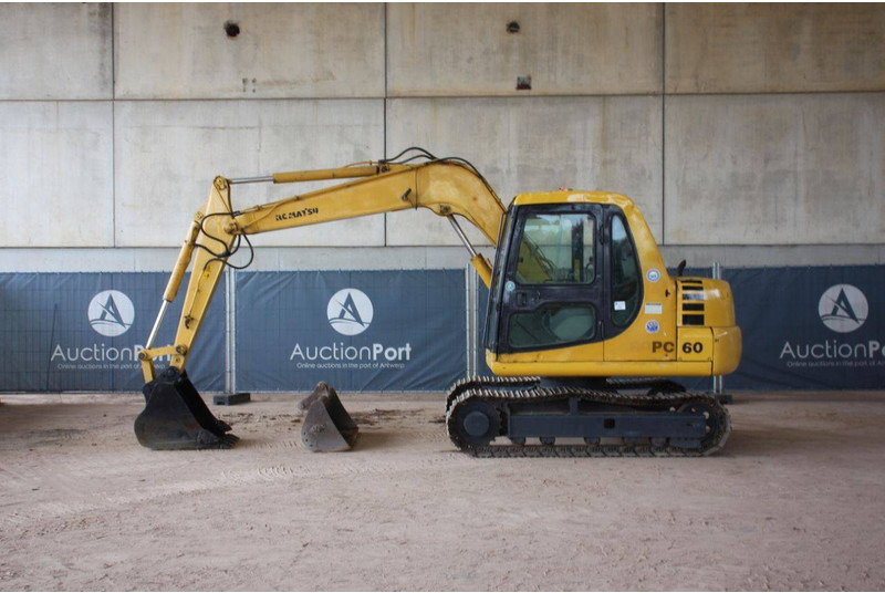 Komatsu PC60-7 - حفار زحاف: صورة 2 Komatsu PC60-7 - حفار زحاف: صورة 2