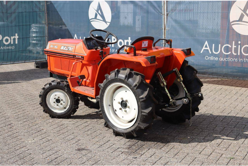 Kubota B1-16 Bulltra - جرار: صورة 4 Kubota B1-16 Bulltra - جرار: صورة 4
