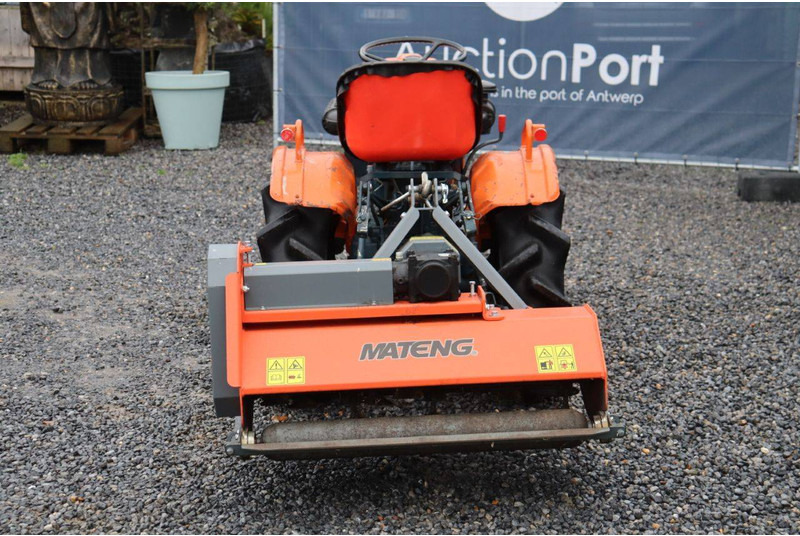 Kubota B7001 - جرار: صورة 5 Kubota B7001 - جرار: صورة 5