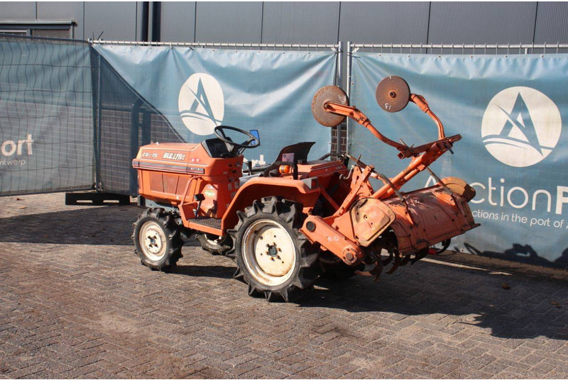 Kubota Bulltra ZB1-15 - جرار: صورة 3 Kubota Bulltra ZB1-15 - جرار: صورة 3