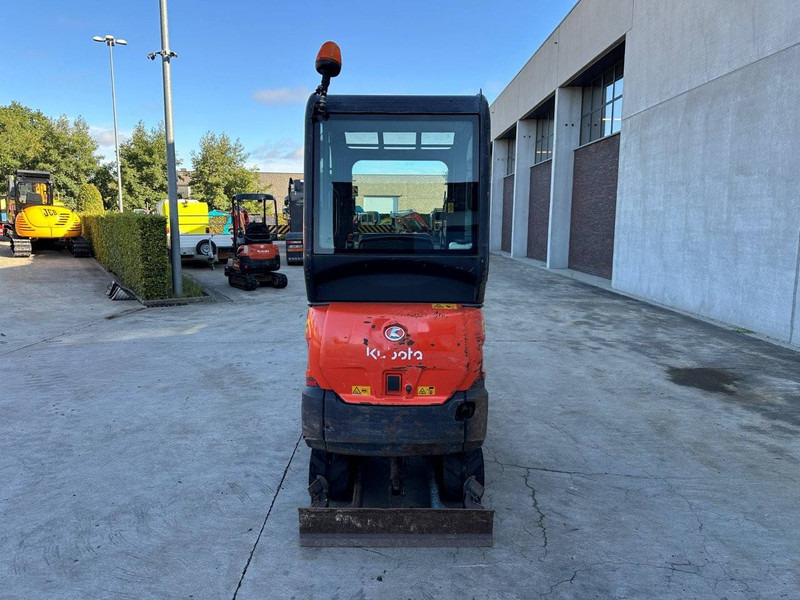 Kubota KX016-4 - حفارة مُصَّغرة: صورة 5 Kubota KX016-4 - حفارة مُصَّغرة: صورة 5