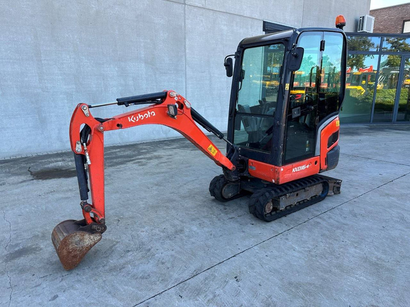 Kubota KX016-4 - حفارة مُصَّغرة: صورة 1 Kubota KX016-4 - حفارة مُصَّغرة: صورة 1