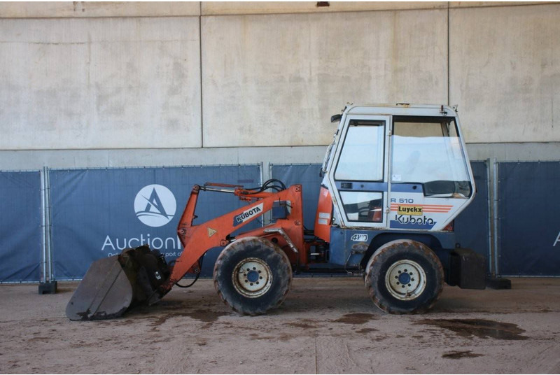 Kubota R510 - اللودر بعجل: صورة 2 Kubota R510 - اللودر بعجل: صورة 2