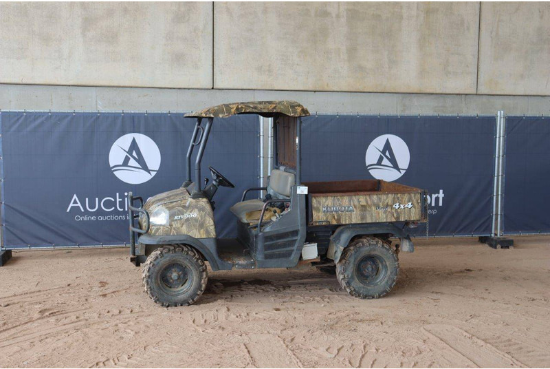 Kubota RTV900 - عربة الجولف: صورة 1 Kubota RTV900 - عربة الجولف: صورة 1