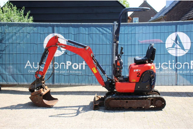 Kubota U10-3 - حفارة مُصَّغرة: صورة 2 Kubota U10-3 - حفارة مُصَّغرة: صورة 2