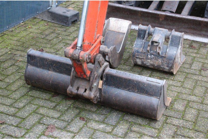 حفار زحاف Kubota U27-4: صورة 16